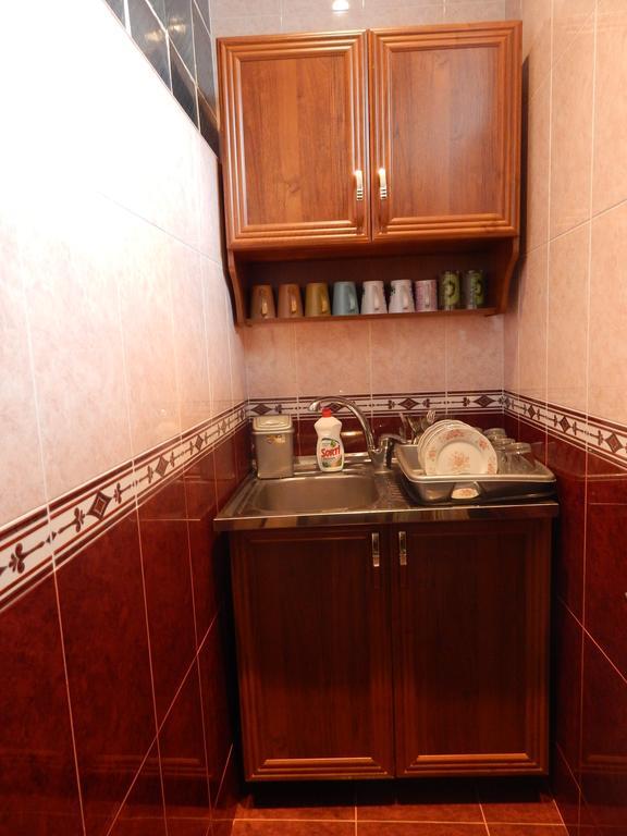 Ineza'S Guest House Kazbegi Ngoại thất bức ảnh